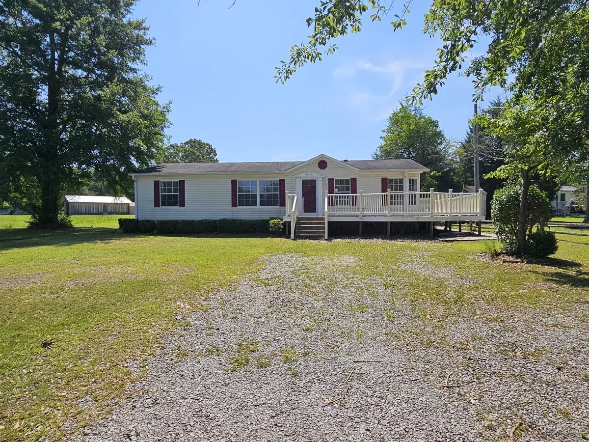 Manning, SC 29102,1457 Wyboo Ave