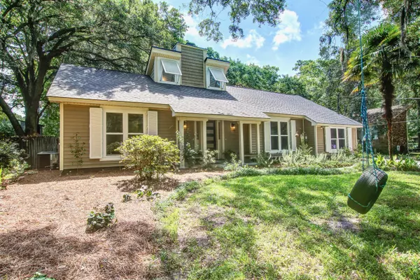 1052 Yorktown Dr, Charleston, SC 29412