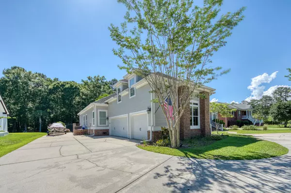 Mount Pleasant, SC 29466,3751 St Ellens Dr