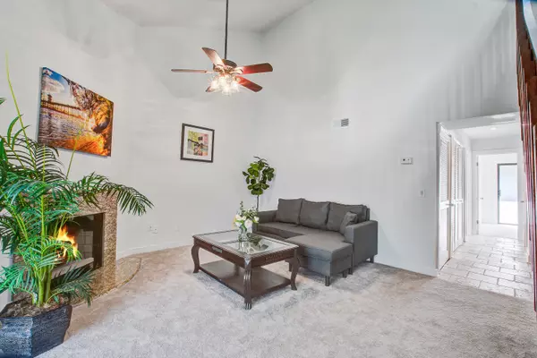 Charleston, SC 29414,2334 Treescape Dr #2006