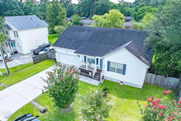 Goose Creek, SC 29445,229 Lindy Creek Rd