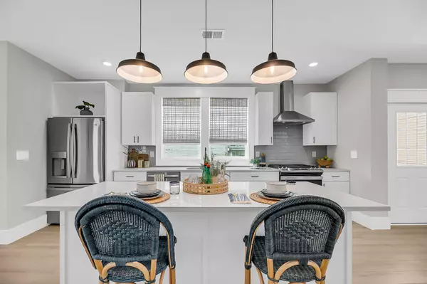 Charleston, SC 29403,101 Hanover St