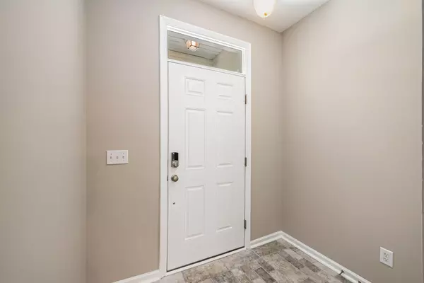 Summerville, SC 29486,234 S Lamplighter Ln