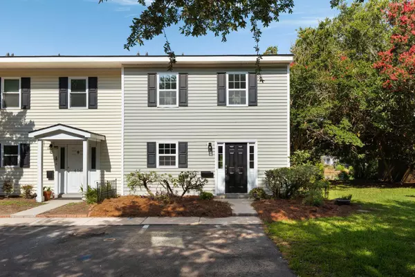 418 Carriage Ln #Q-1, Mount Pleasant, SC 29464
