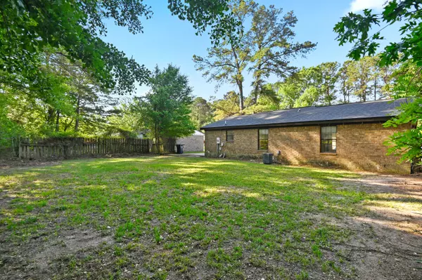 North Charleston, SC 29420,260 Dorchester Manor Blvd