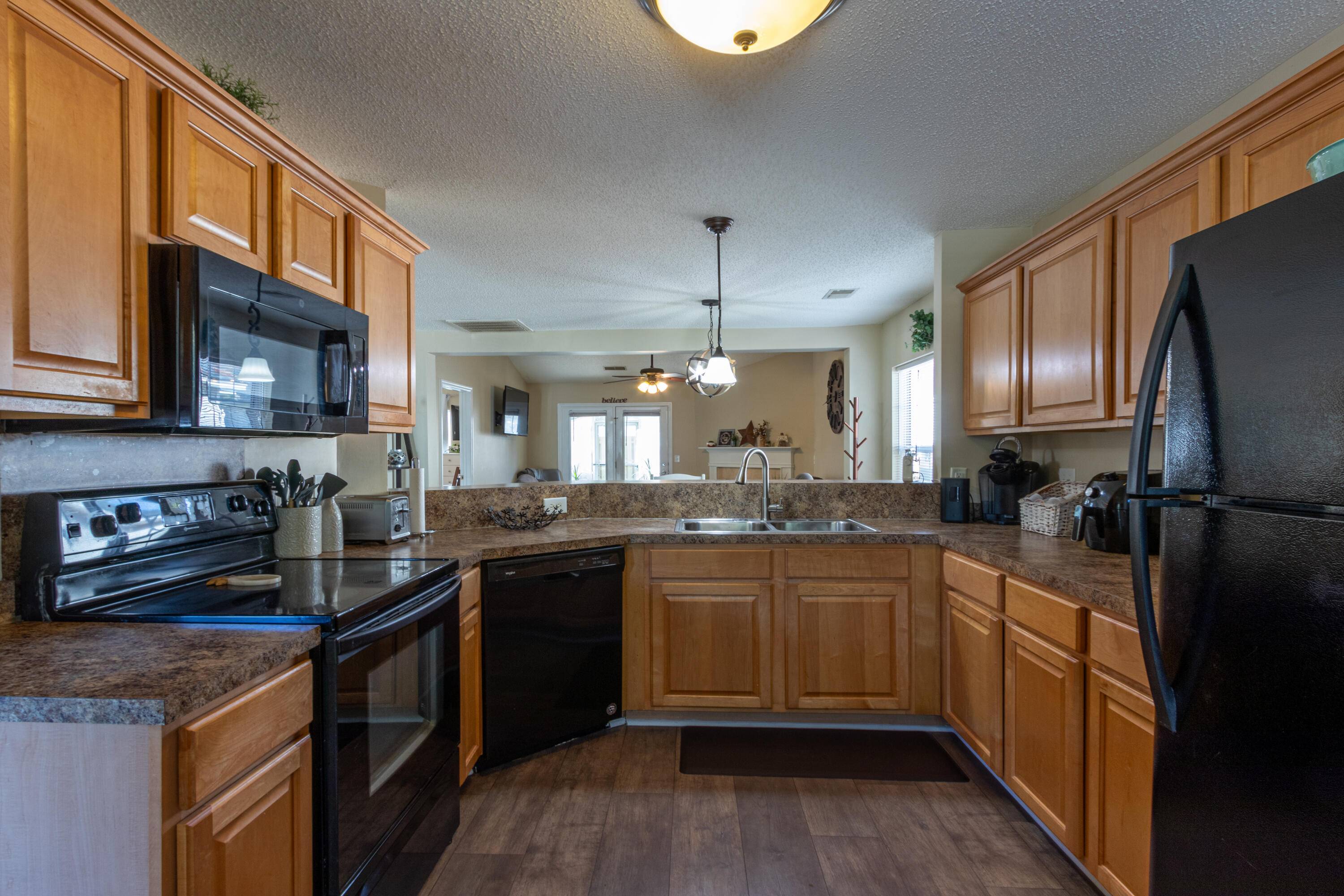 Hanahan, SC 29410,7322 Stoney Moss Way