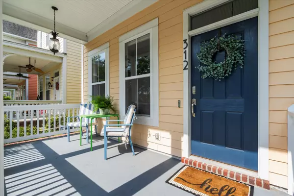 Summerville, SC 29483,312 Barberry St