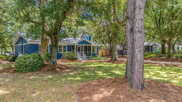 Isle Of Palms, SC 29451,10 Chapman Ave