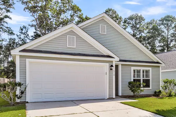 210 Wildberry Ln,  Goose Creek,  SC 29445