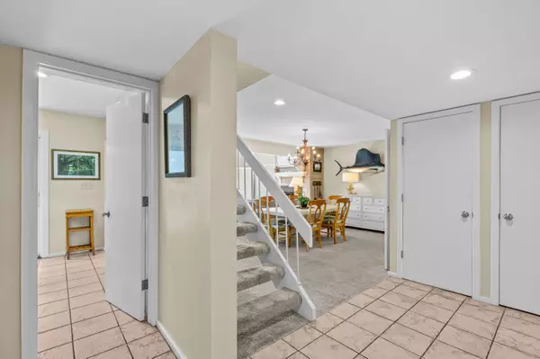 Seabrook Island, SC 29455,341 Seabrook Island Rd