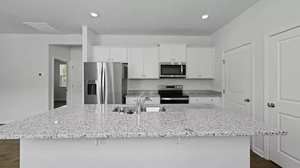 Hollywood, SC 29449,8025 Rackham Rd