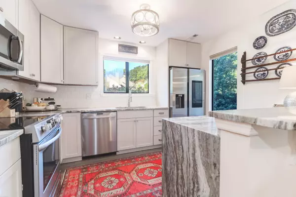 Mount Pleasant, SC 29464,334 Sandpiper Dr