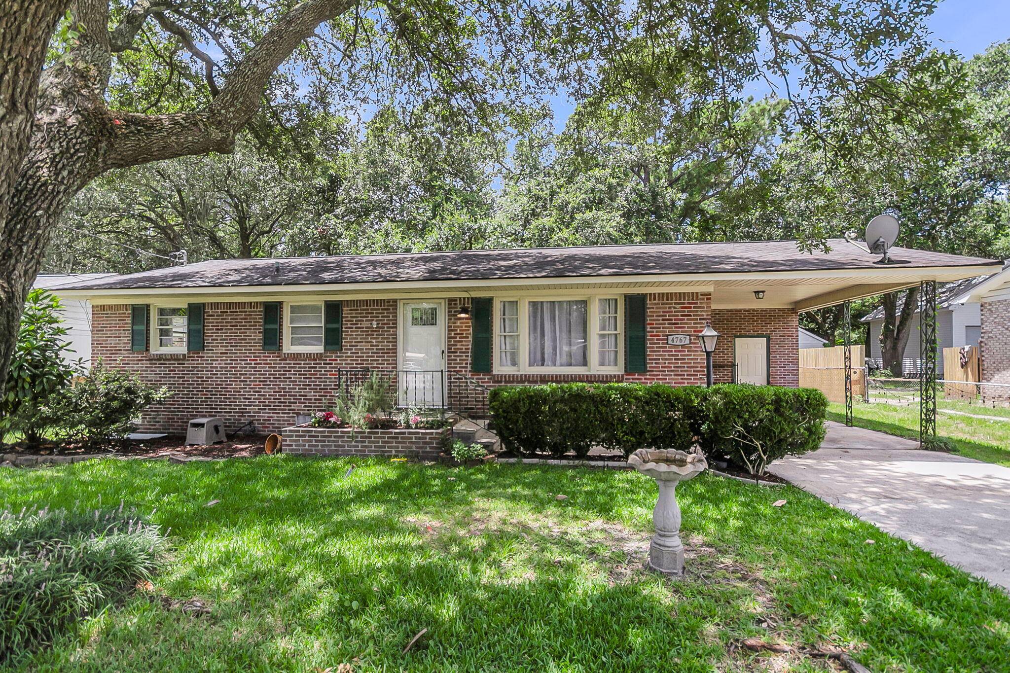 North Charleston, SC 29405,4767 June St