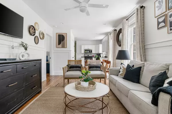 Charleston, SC 29403,170 Spring St