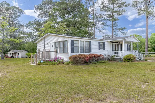 Elloree, SC 29047,652 Tee Vee Rd