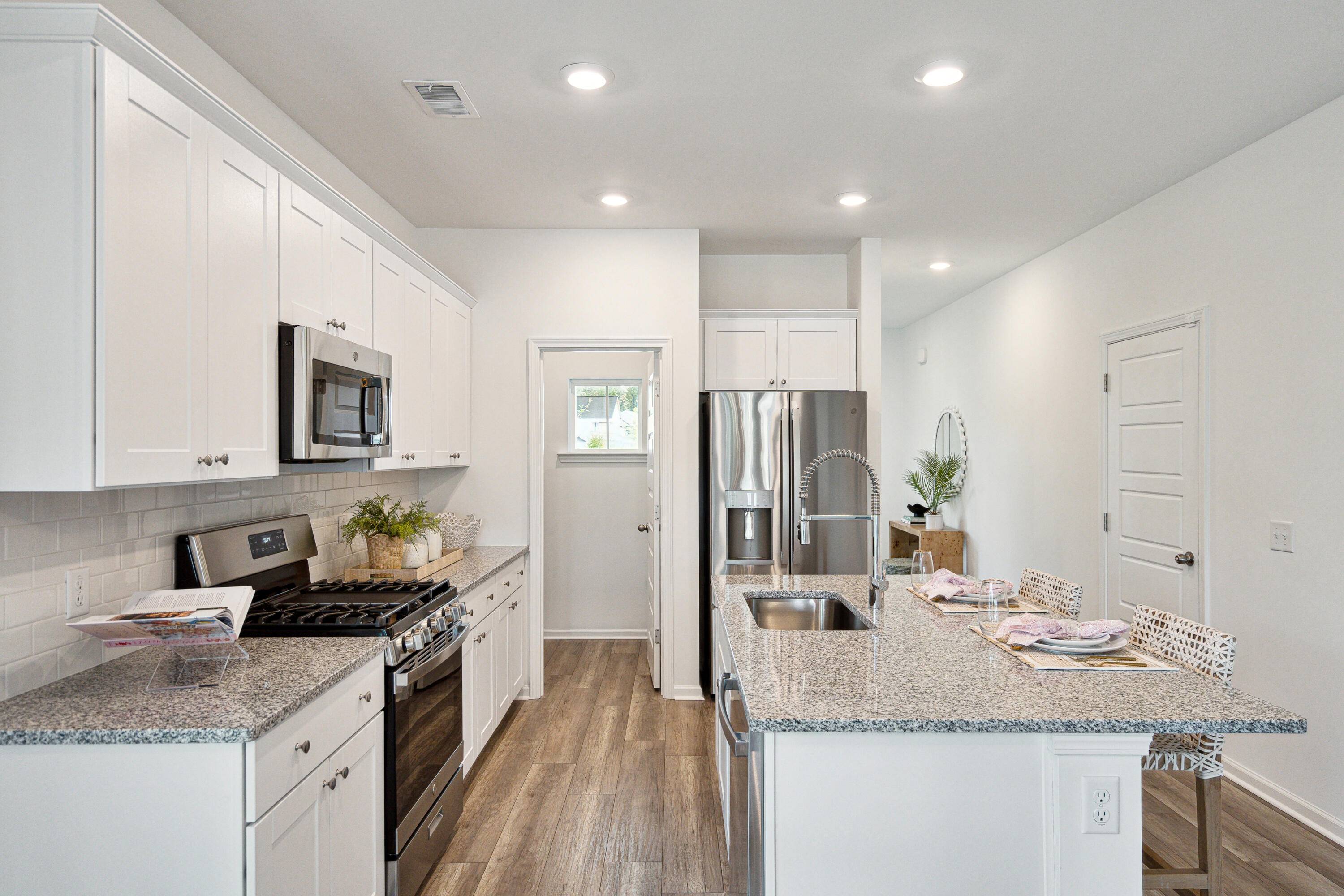 Summerville, SC 29485,1042 Tea Time Dr