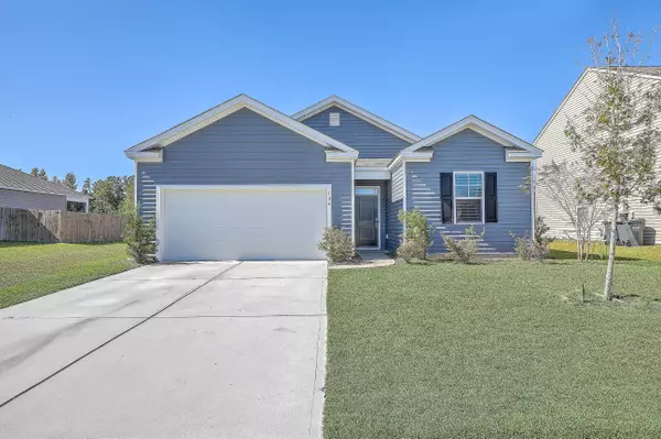 124 Pontoria Dr, Knightsville, SC 29483