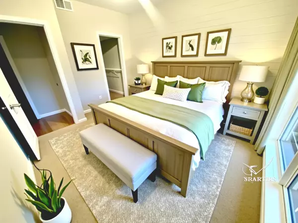 Charleston, SC 29412,700 Daniel Ellis Dr #2203