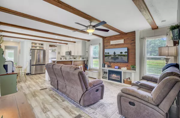 Bonneau, SC 29431,158 Brant Acres Ln