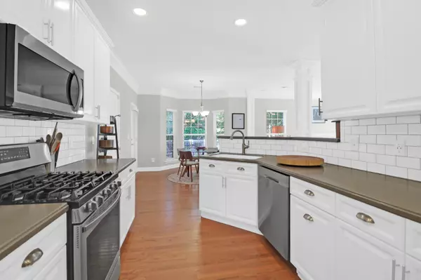 794 Hunt Club Run, Charleston, SC 29414