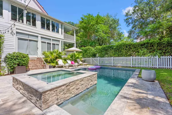 Mount Pleasant, SC 29464,107 Bennett St