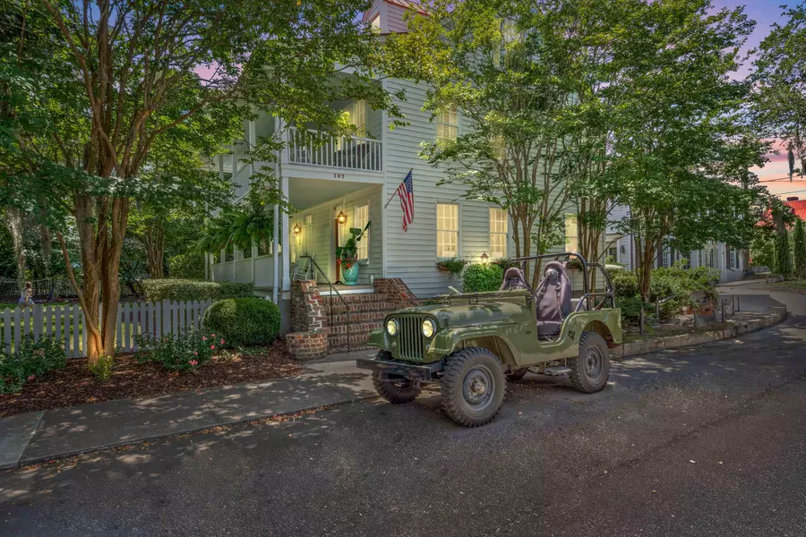 107 Bennett St, Mount Pleasant, SC 29464