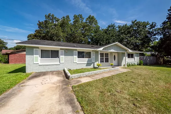 4836 Hillock Ave, North Charleston, SC 29418