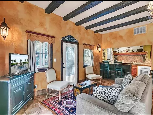 Summerville, SC 29483,710-B S Main #Unit B