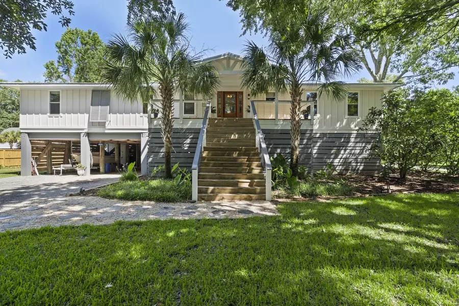 3678 Nassas St, Mount Pleasant, SC 29466