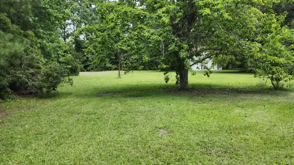 Summerville, SC 29483,7-E Young Dr