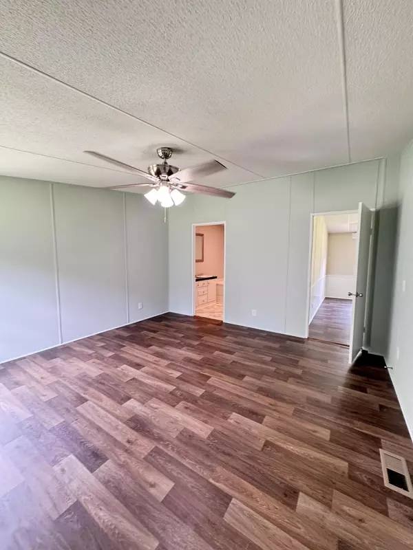 Walterboro, SC 29488,5836 Pleasant Grove Rd