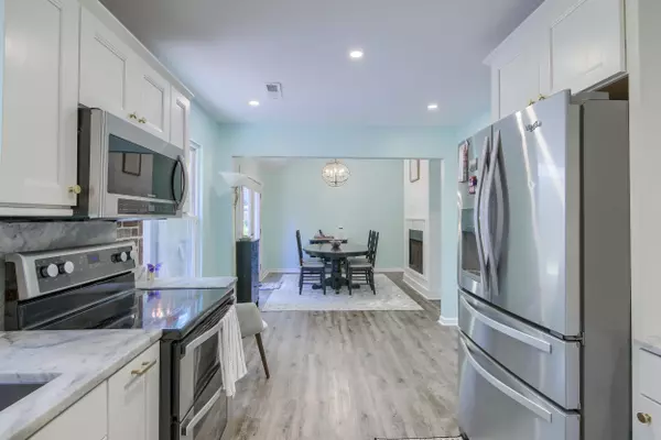 Mount Pleasant, SC 29464,528 Castle Hall Rd