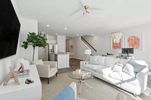 Summerville, SC 29486,790 Ridgley Dr