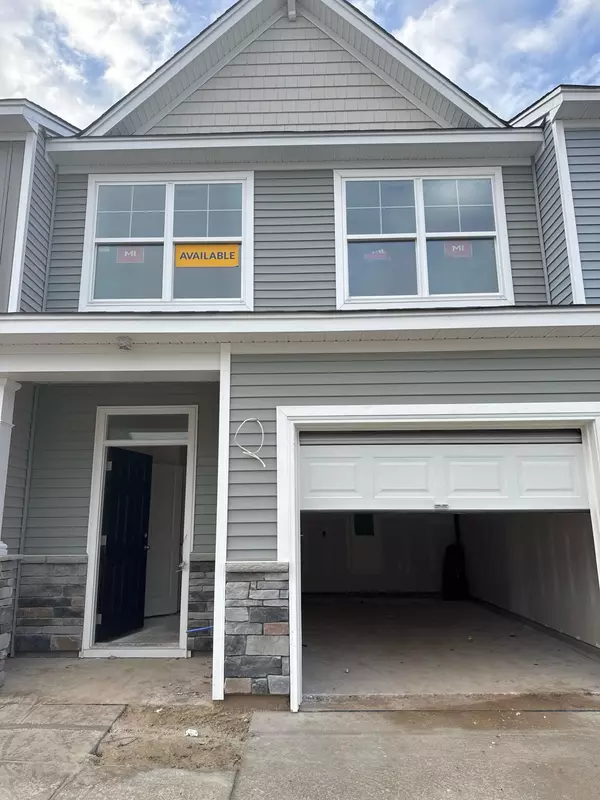 432 Duskywing Dr, Goose Creek, SC 29445