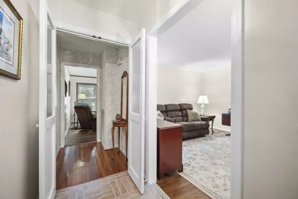 Hanahan, SC 29410,1019 Yeamans Hall Rd