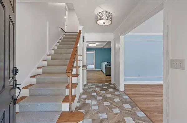 Charleston, SC 29407,1422 Alden Dr