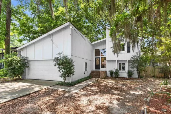 Summerville, SC 29485,103 Kings Ct