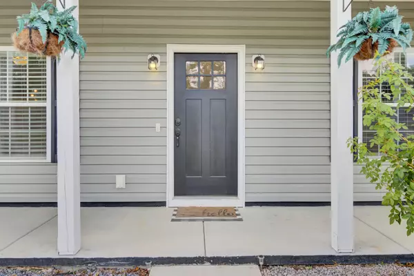 Ridgeville, SC 29472,255 S Railroad Ave