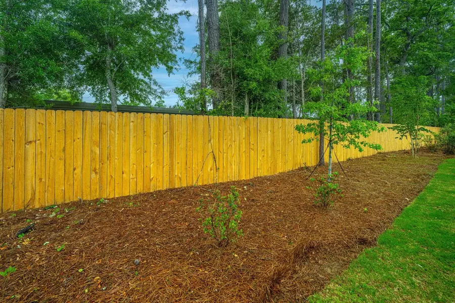 802 Twin Rivers Dr, Wando, SC 29492