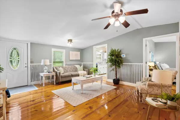 Saint Stephen, SC 29479,166 Sandy Acres Way