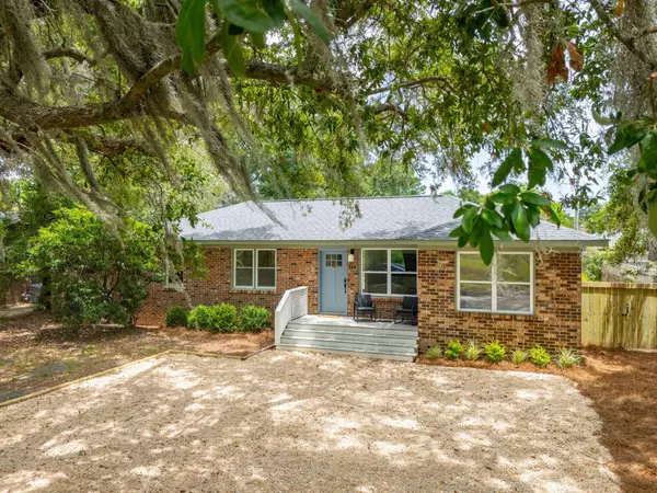 Charleston, SC 29412,868 Dills Bluff Rd