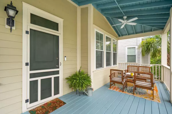 North Charleston, SC 29405,1008 Hunley Waters Cir