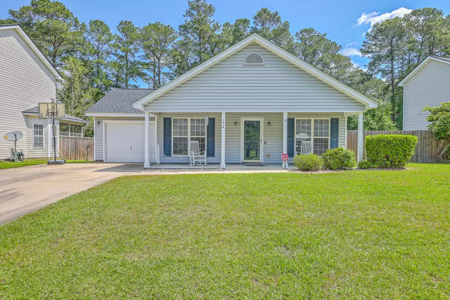 134 Caryota Ln, Summerville, SC 29486