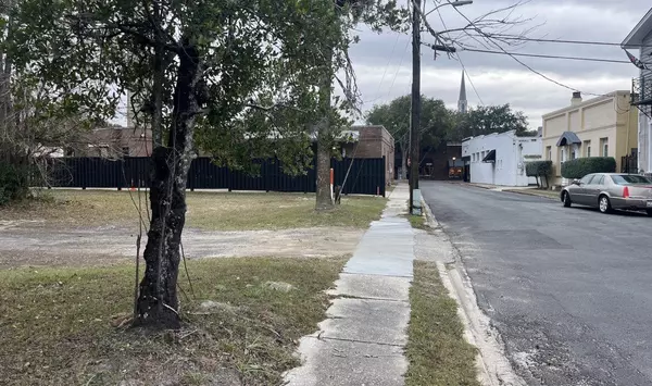 Walterboro, SC 29488,0 E Washington St