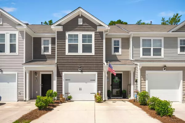 9767 Transplanter Cir, Ladson, SC 29456