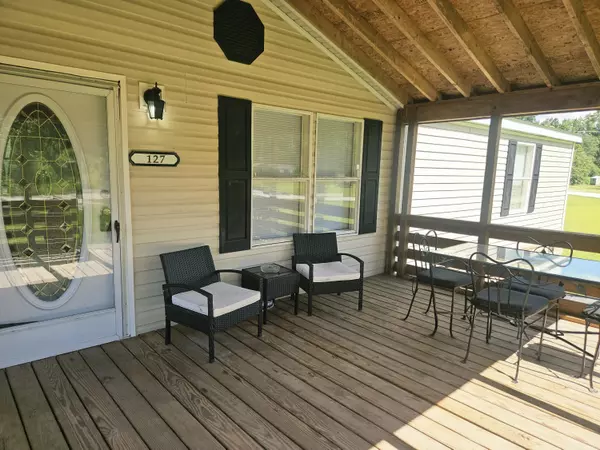 Walterboro, SC 29488,127 Bobo Ln