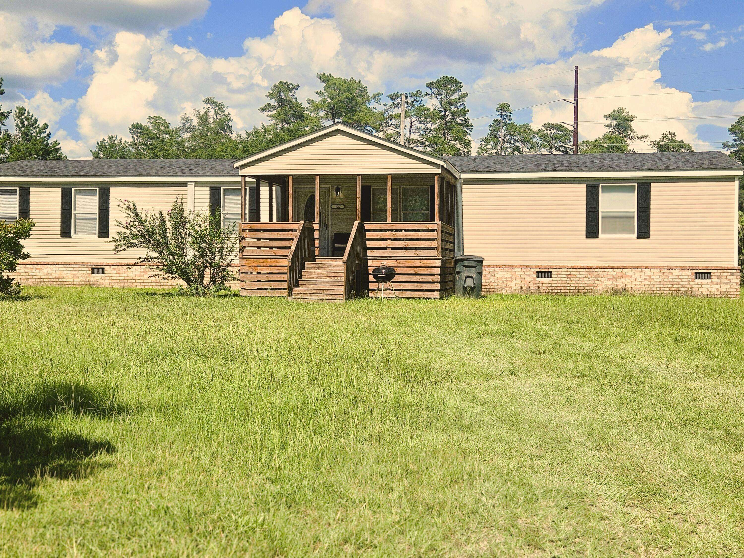 Walterboro, SC 29488,127 Bobo Ln