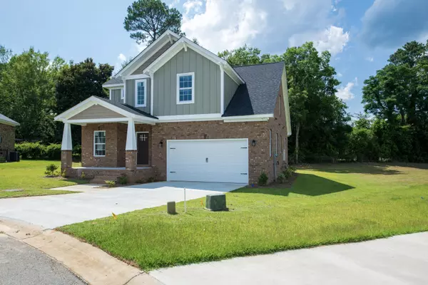 Orangeburg, SC 29118,106 Lata Palm Ct