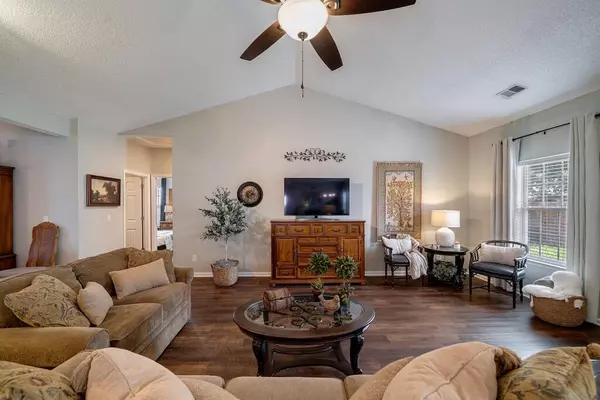 Goose Creek, SC 29445,107 Moorhen Rd