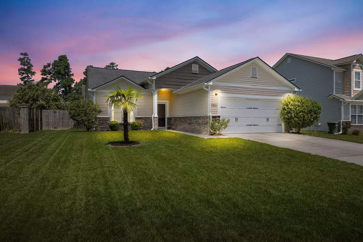 Summerville, SC 29486,105 Summer View Rd